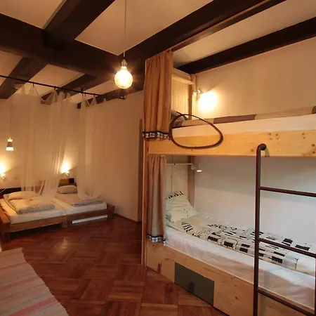 Hostel Youthink