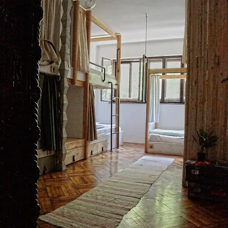 Youthink Hostel Cluj-Napoca